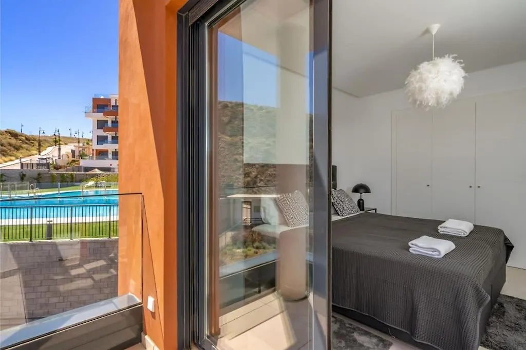 Stunning Penthouse W Private Pool In El Higueron By Costarentals - Ref 178 푸엔히롤라 아파트