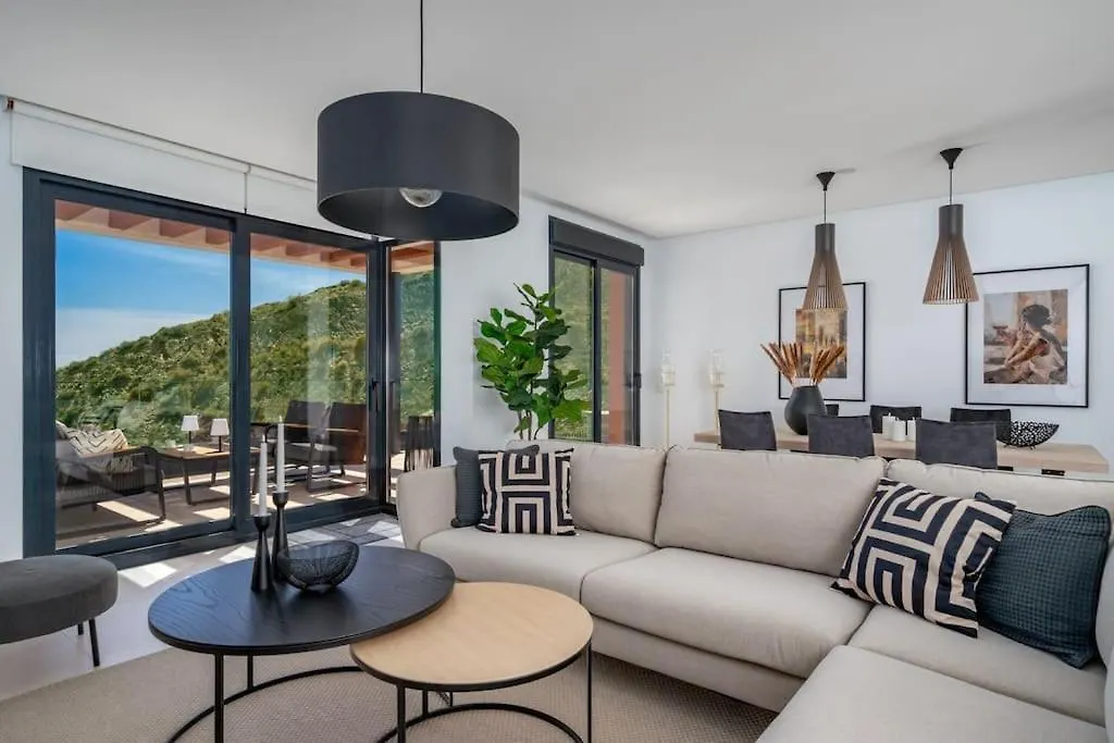 아파트 Stunning Penthouse W Private Pool In El Higueron By Costarentals - Ref 178 푸엔히롤라