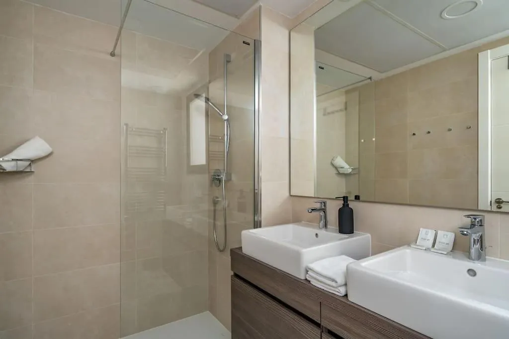 Stunning Penthouse W Private Pool In El Higueron By Costarentals - Ref 178 푸엔히롤라 0*,  스페인